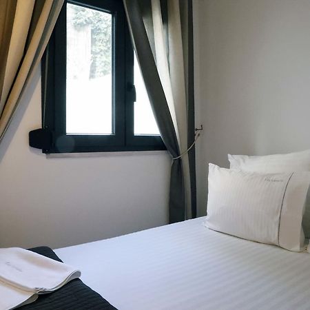Gazi Boutique Apartment 2 Athen Exterior foto